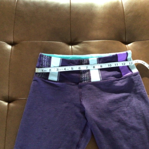 Lululemon pants, good condition, size 6 - Picture 2 of 5